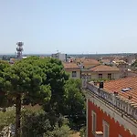 Olivia E Teti Appartamento *